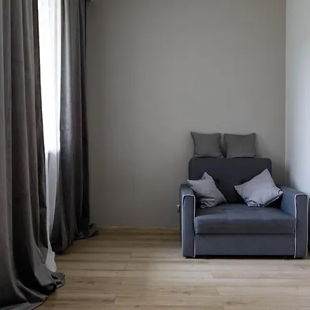 Apartment Close-central - Old Town - Comfortable And Cozy - W3 *